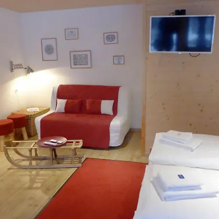 Almisraeba By Interhome 格林德瓦